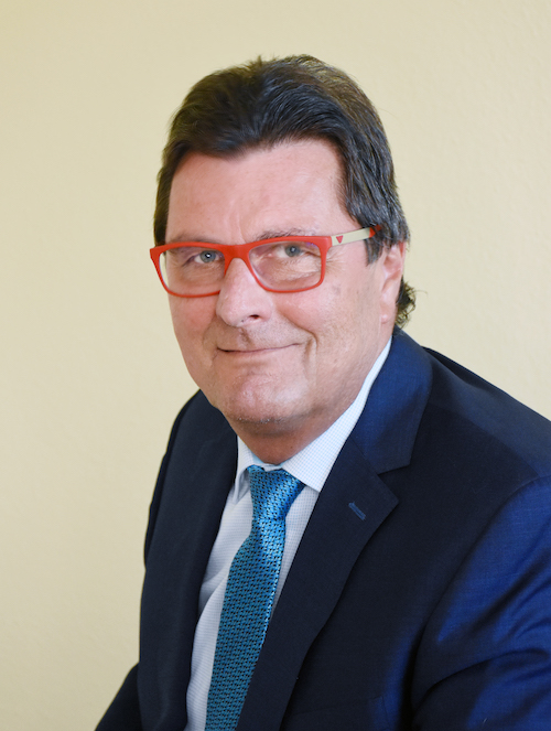 Dr. Thomas Sommerer